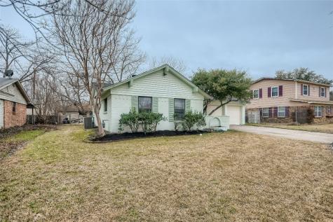 1906 SE 4th Street Grand Prairie TX 75051