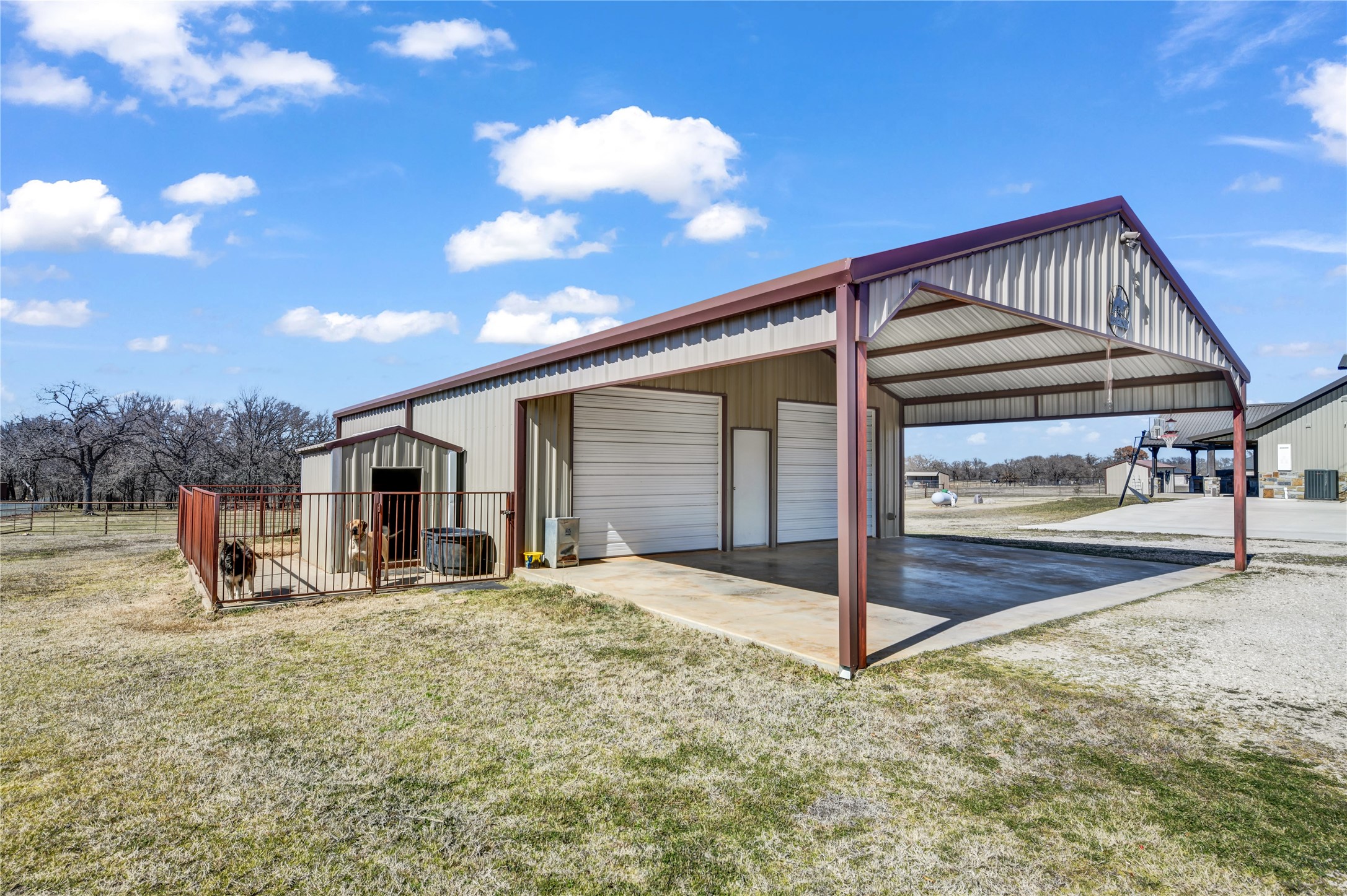 854 County Road 3330 Bridgeport TX 76426