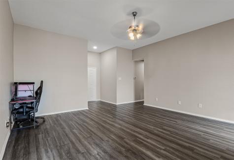 1012 High Crest Drive Azle TX 76020