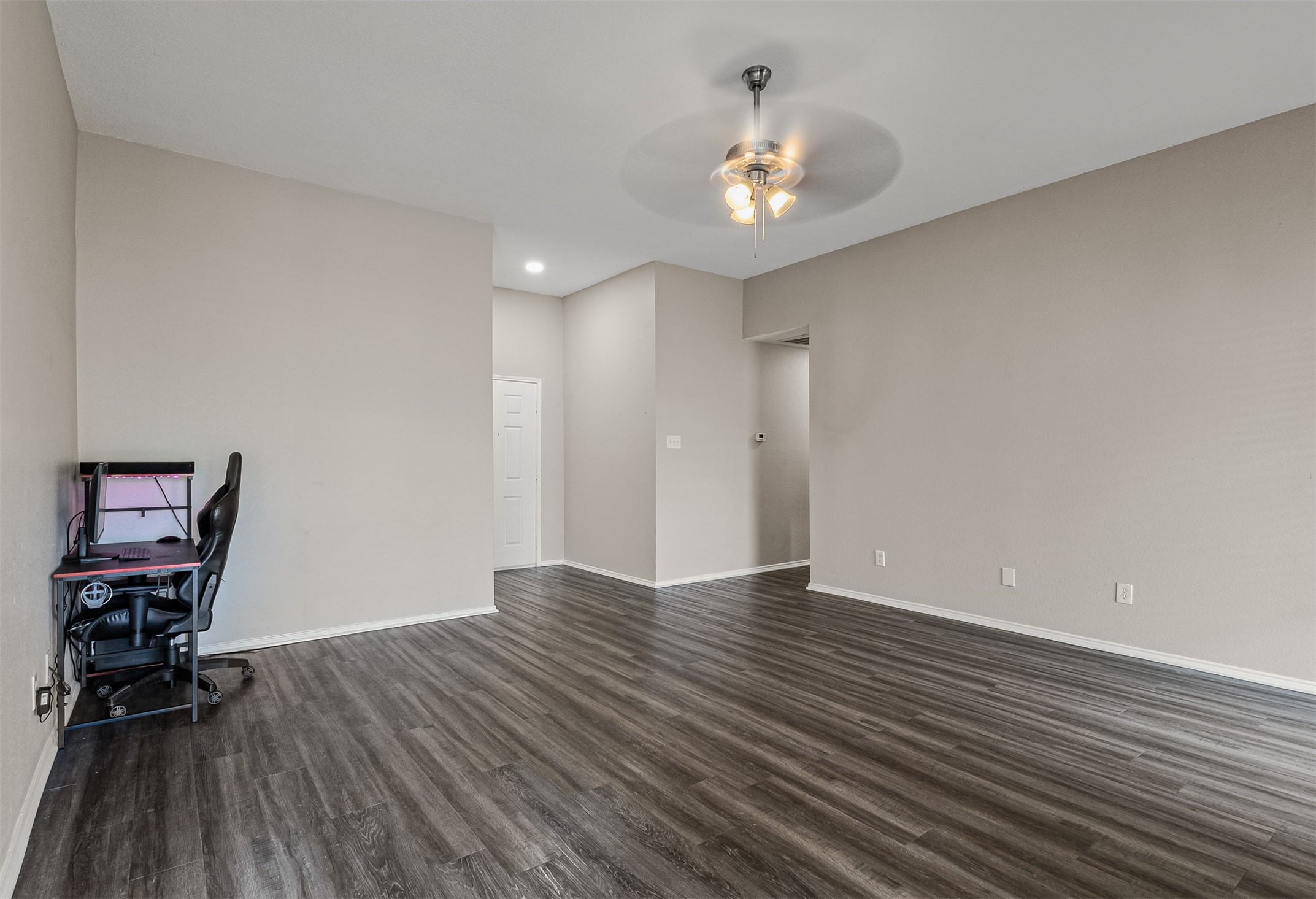 1012 High Crest Drive Azle TX 76020
