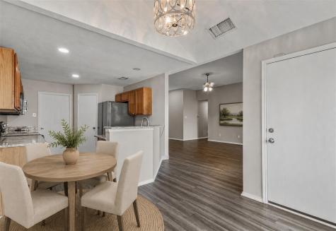 1012 High Crest Drive Azle TX 76020
