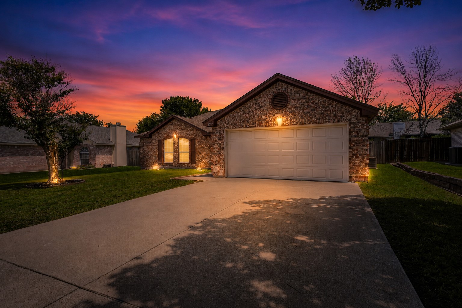 1012 High Crest Drive Azle TX 76020