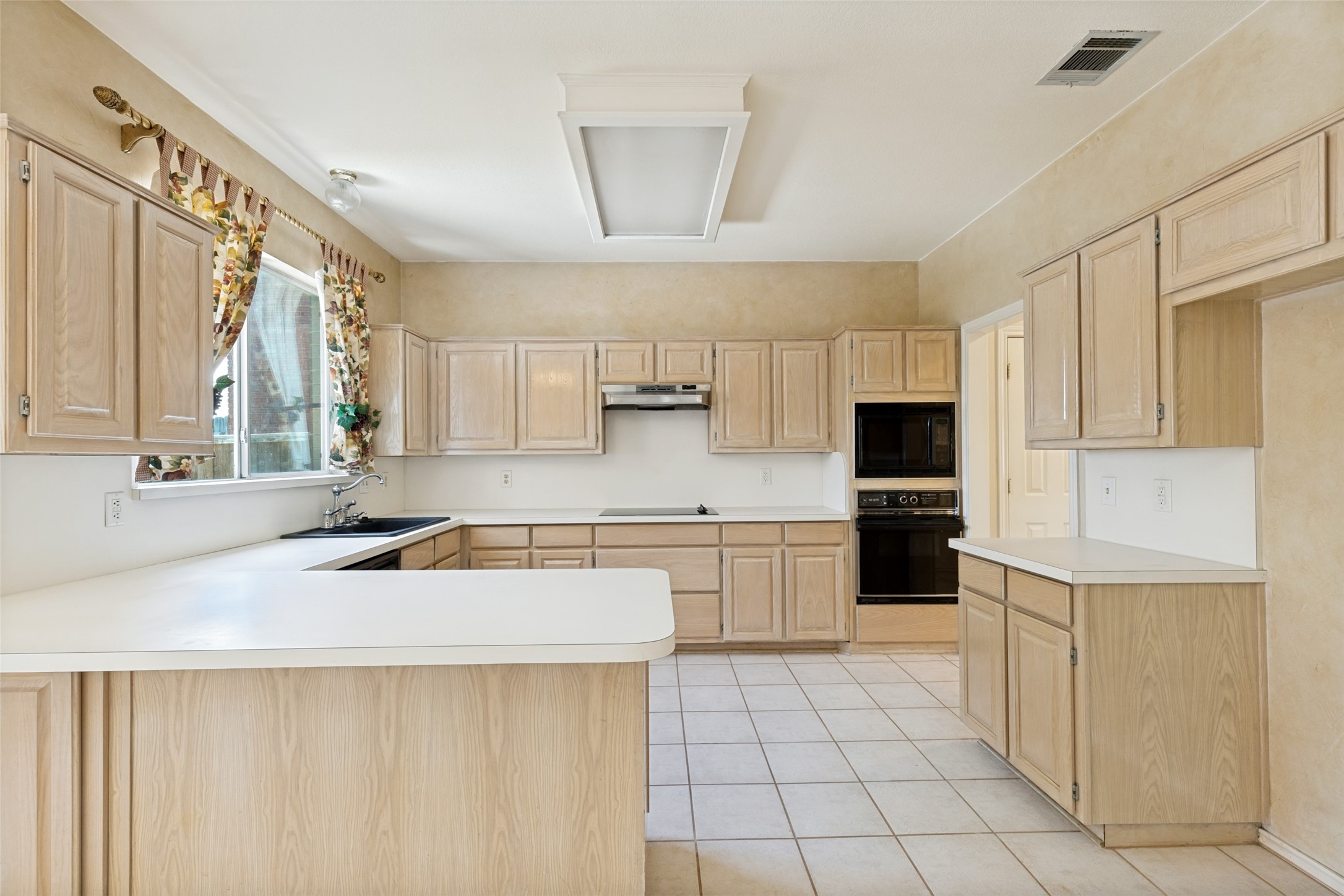 1109 Wild Cherry Drive Carrollton TX 75010
