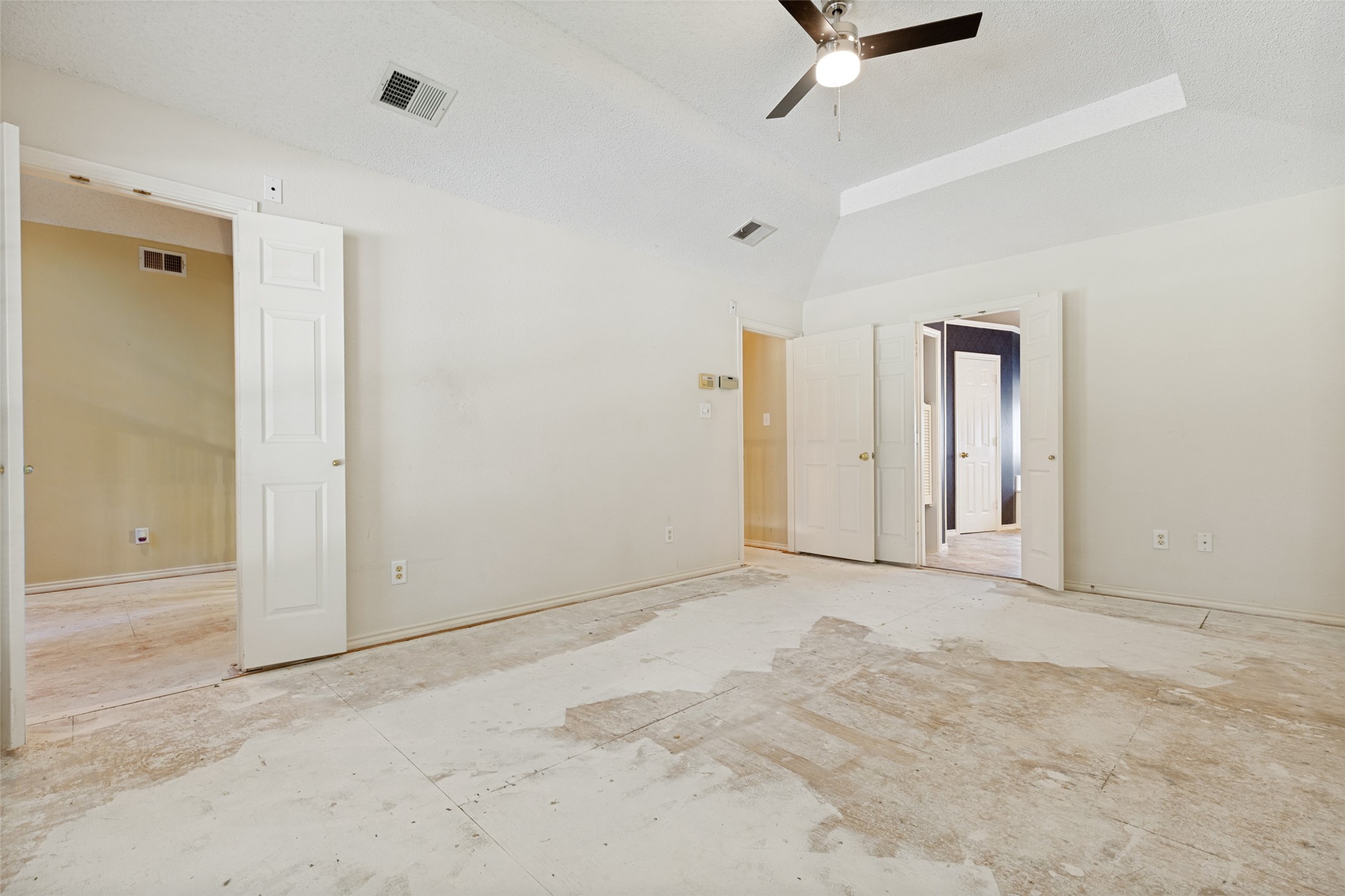 1109 Wild Cherry Drive Carrollton TX 75010