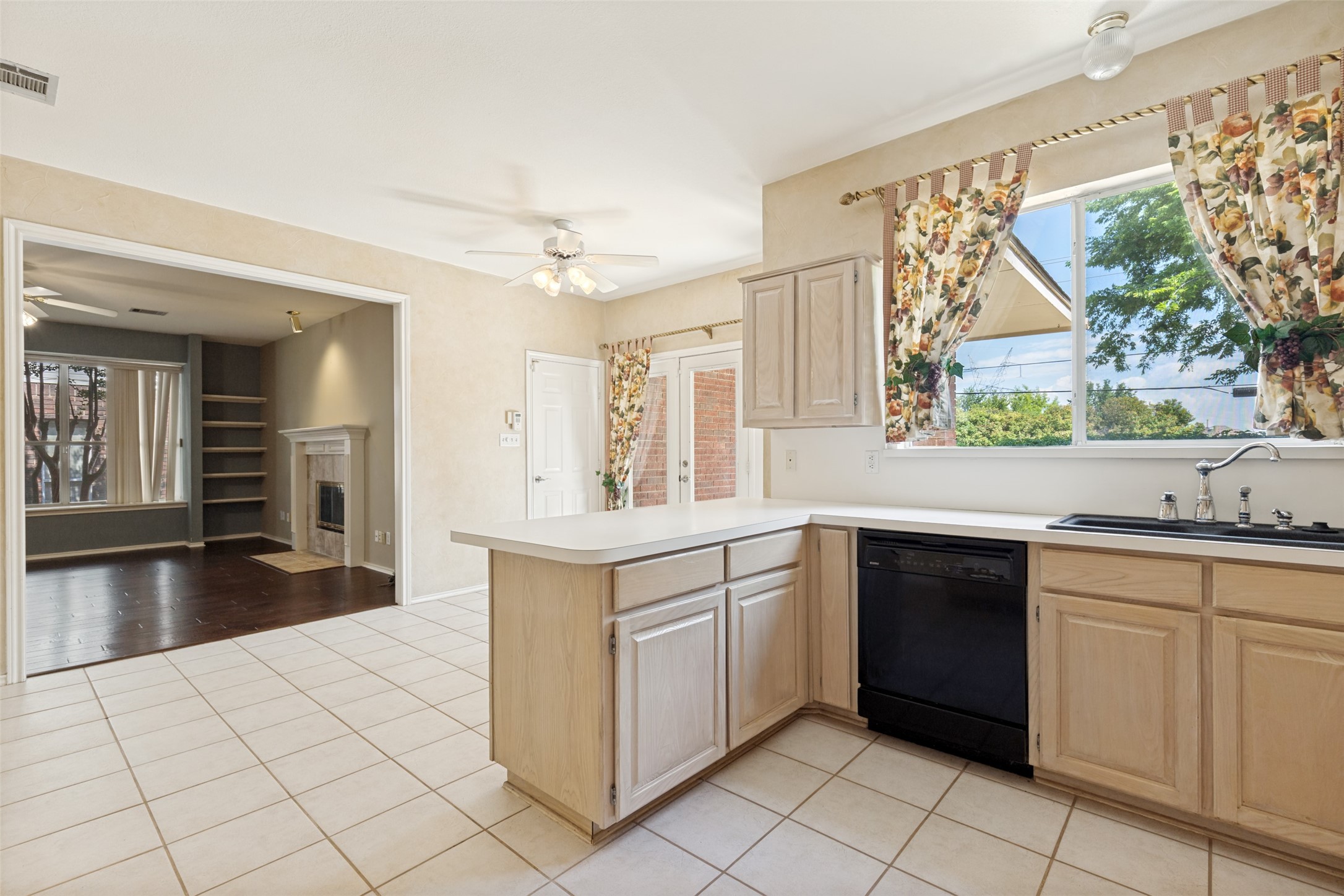 1109 Wild Cherry Drive Carrollton TX 75010