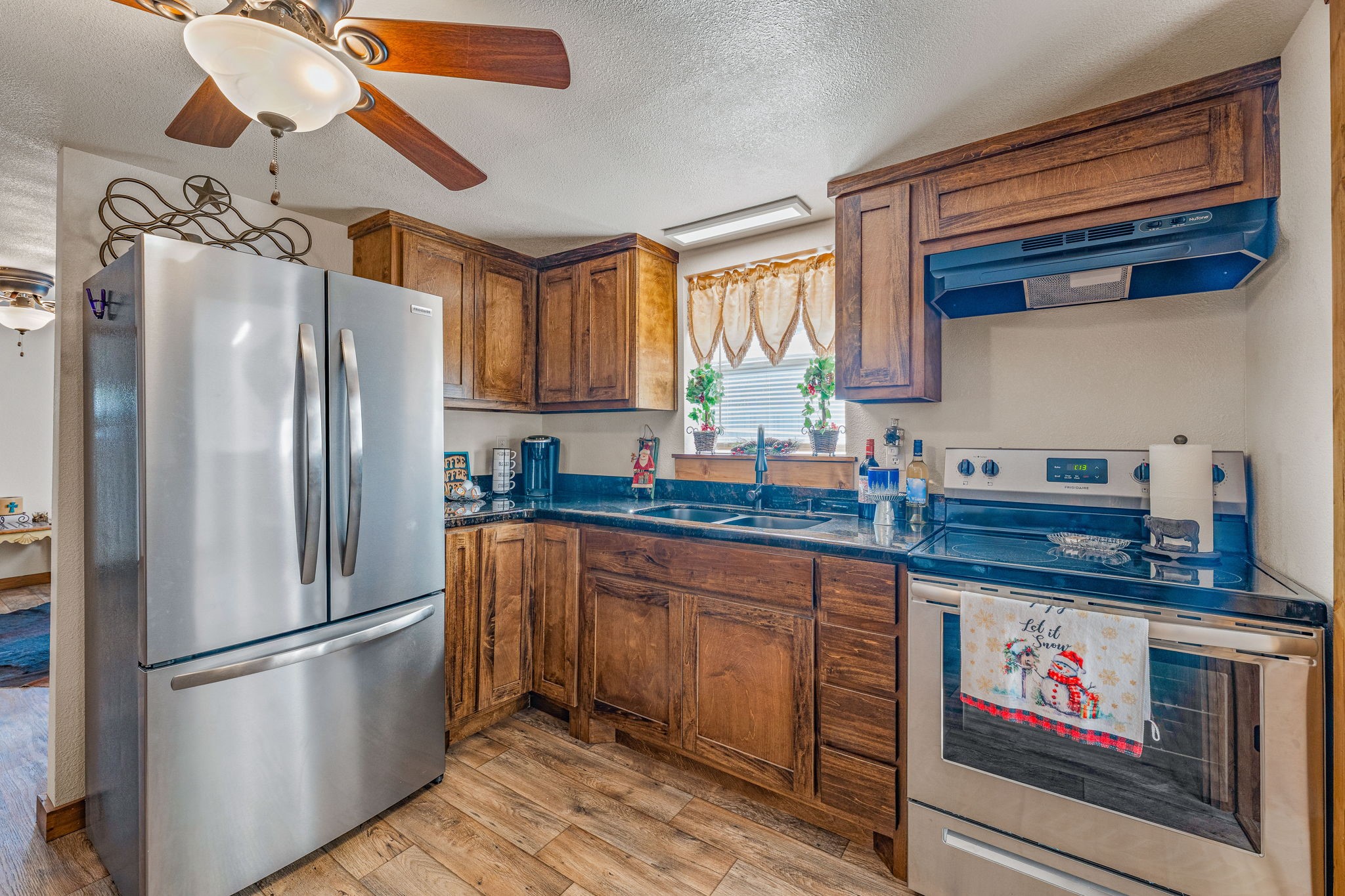 816 S Houston Street De Leon TX 76444