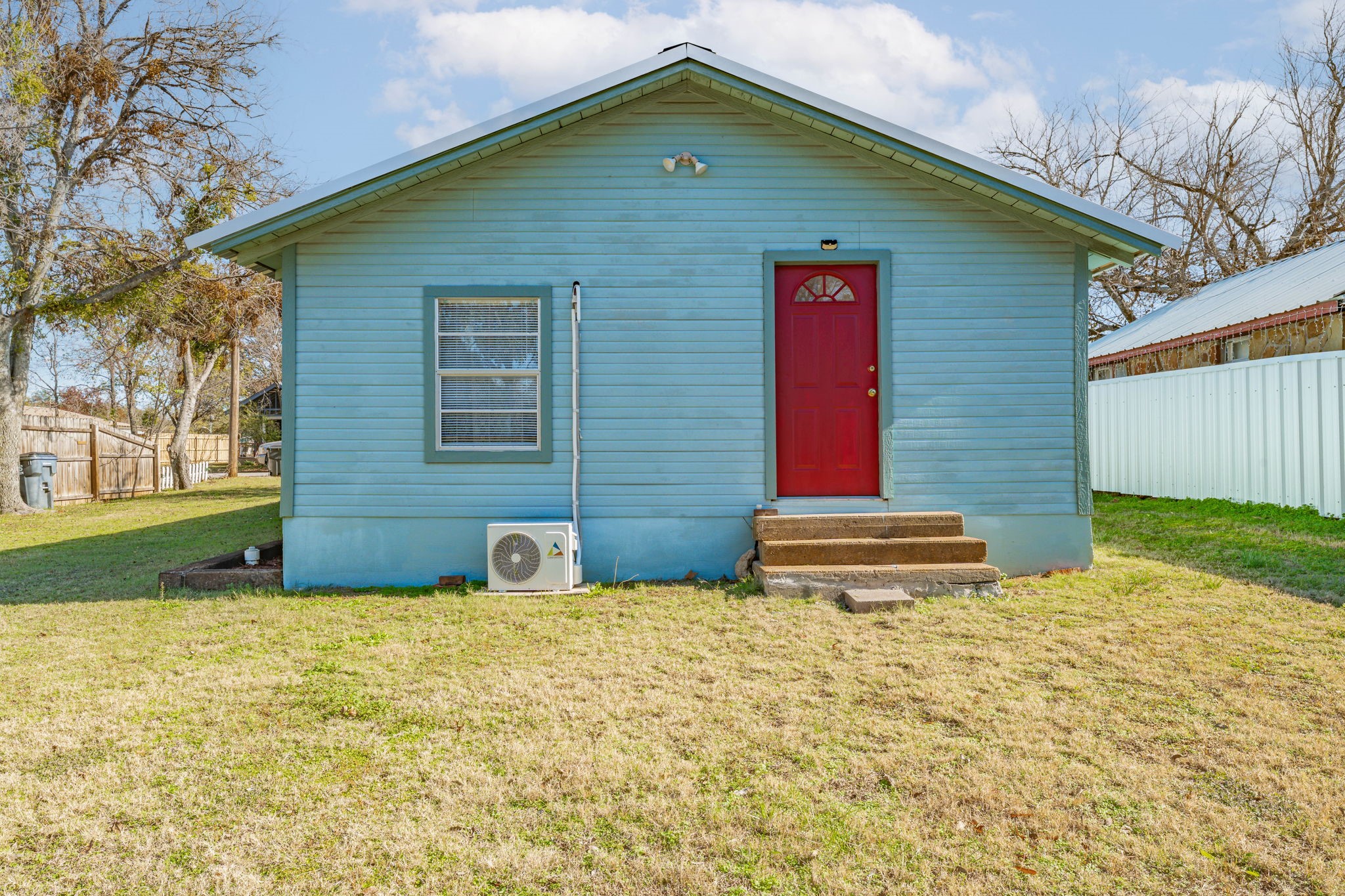 816 S Houston Street De Leon TX 76444