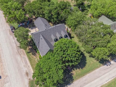 201 W 2nd Street Justin TX 76247