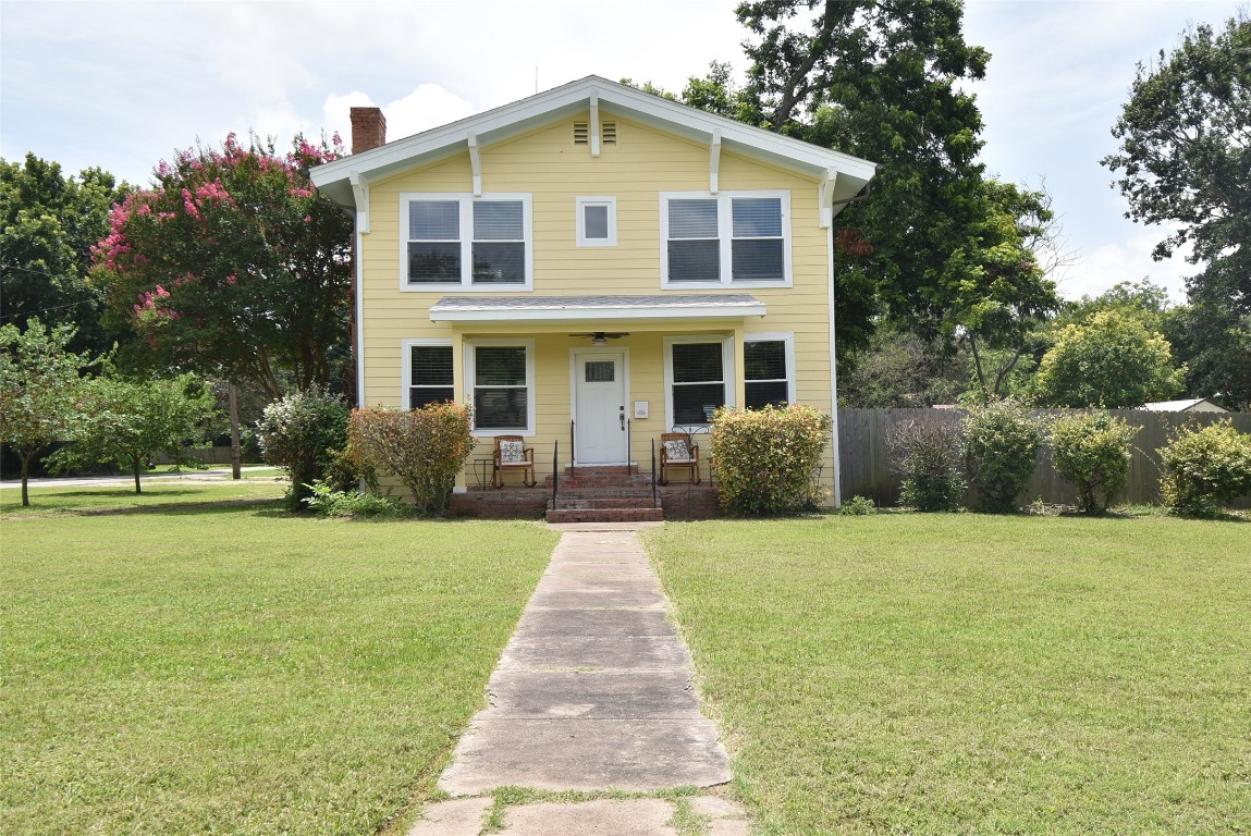1056 Park Drive Hillsboro TX 76645