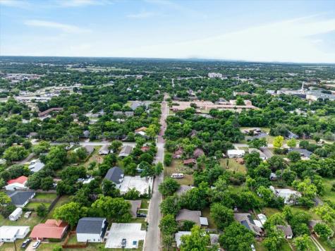 988 N Clinton Street Stephenville TX 76401