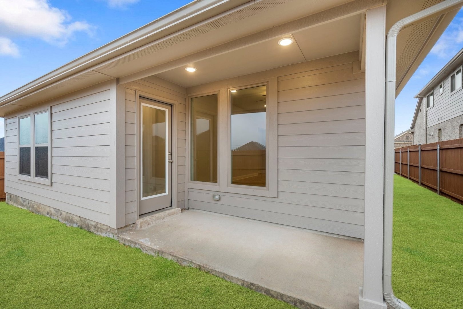3953 Avendale Heartland TX 75114