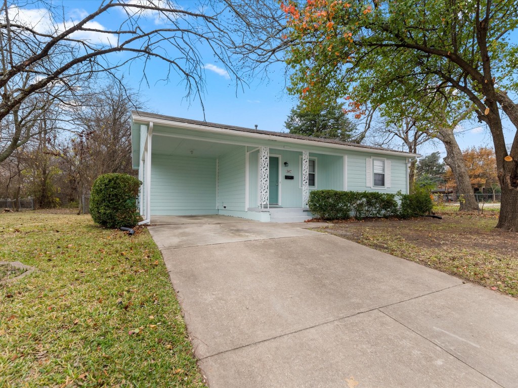 507 W White Avenue Mckinney TX 75069