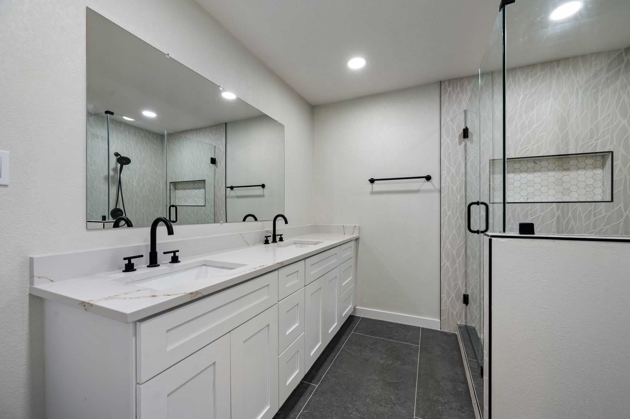 1200 Tanglewood Trail Euless TX 76040