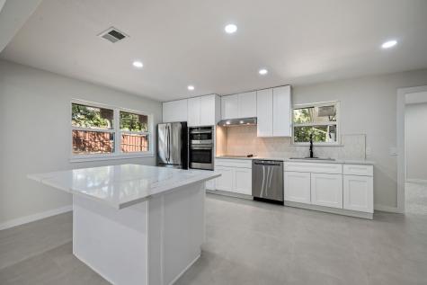 1200 Tanglewood Trail Euless TX 76040