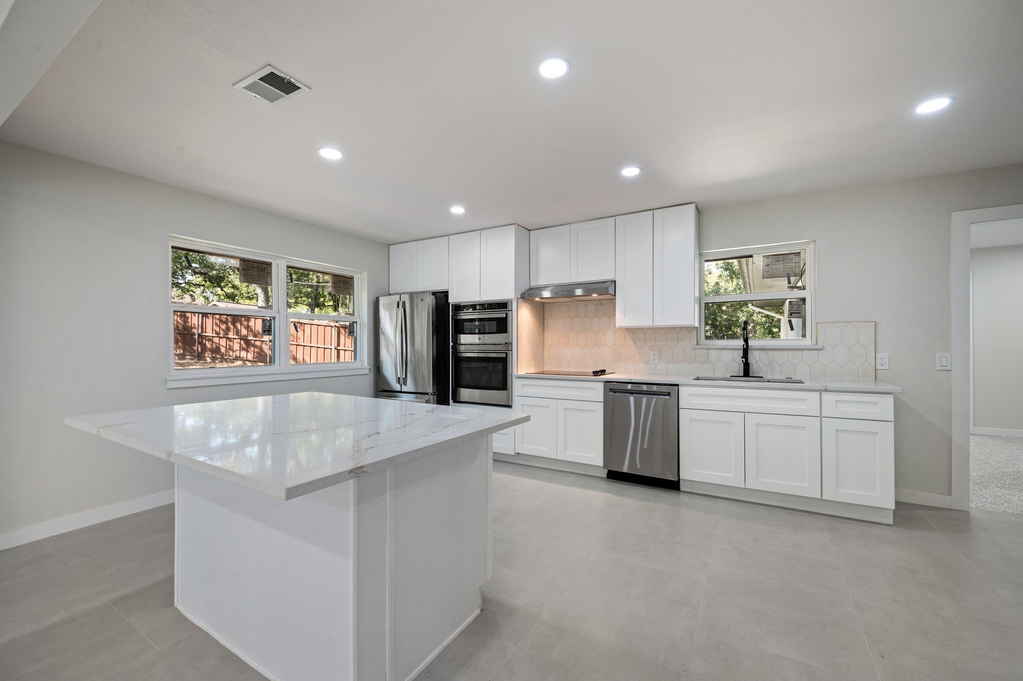 1200 Tanglewood Trail Euless TX 76040