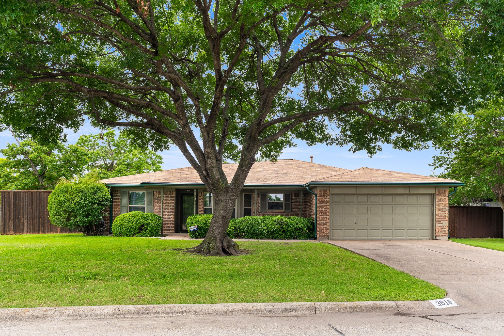 3618 Hummingbird Drive Grand Prairie TX 75052