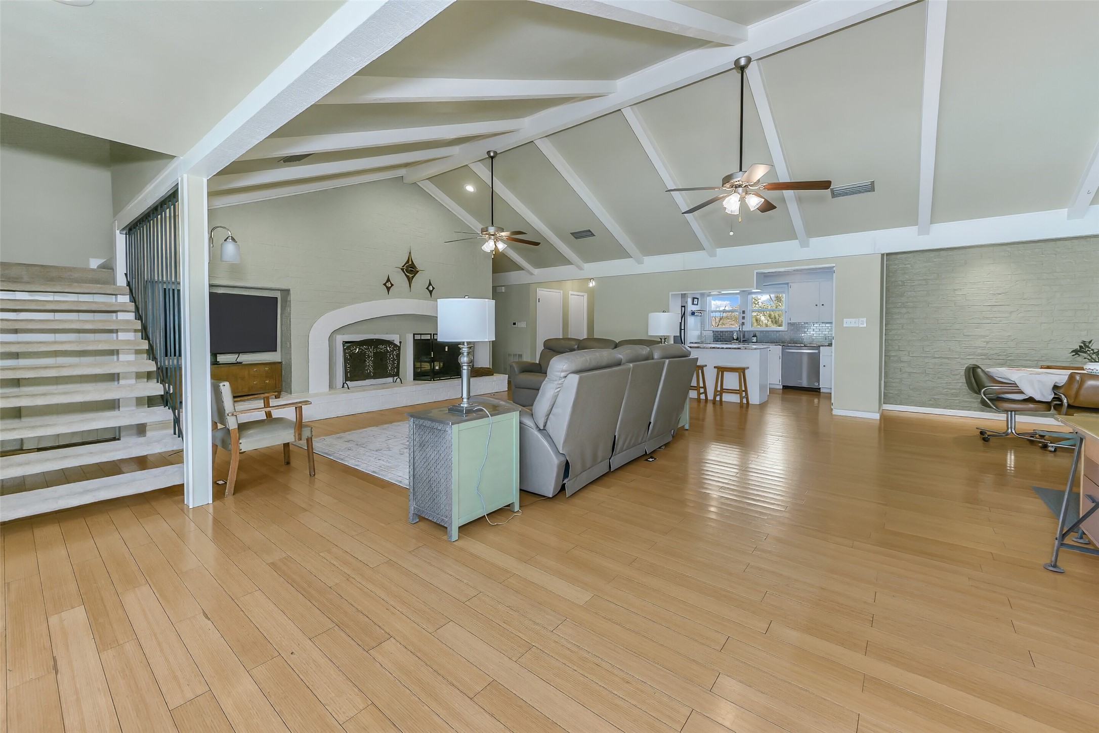 103 Robin Avenue Weatherford TX 76086