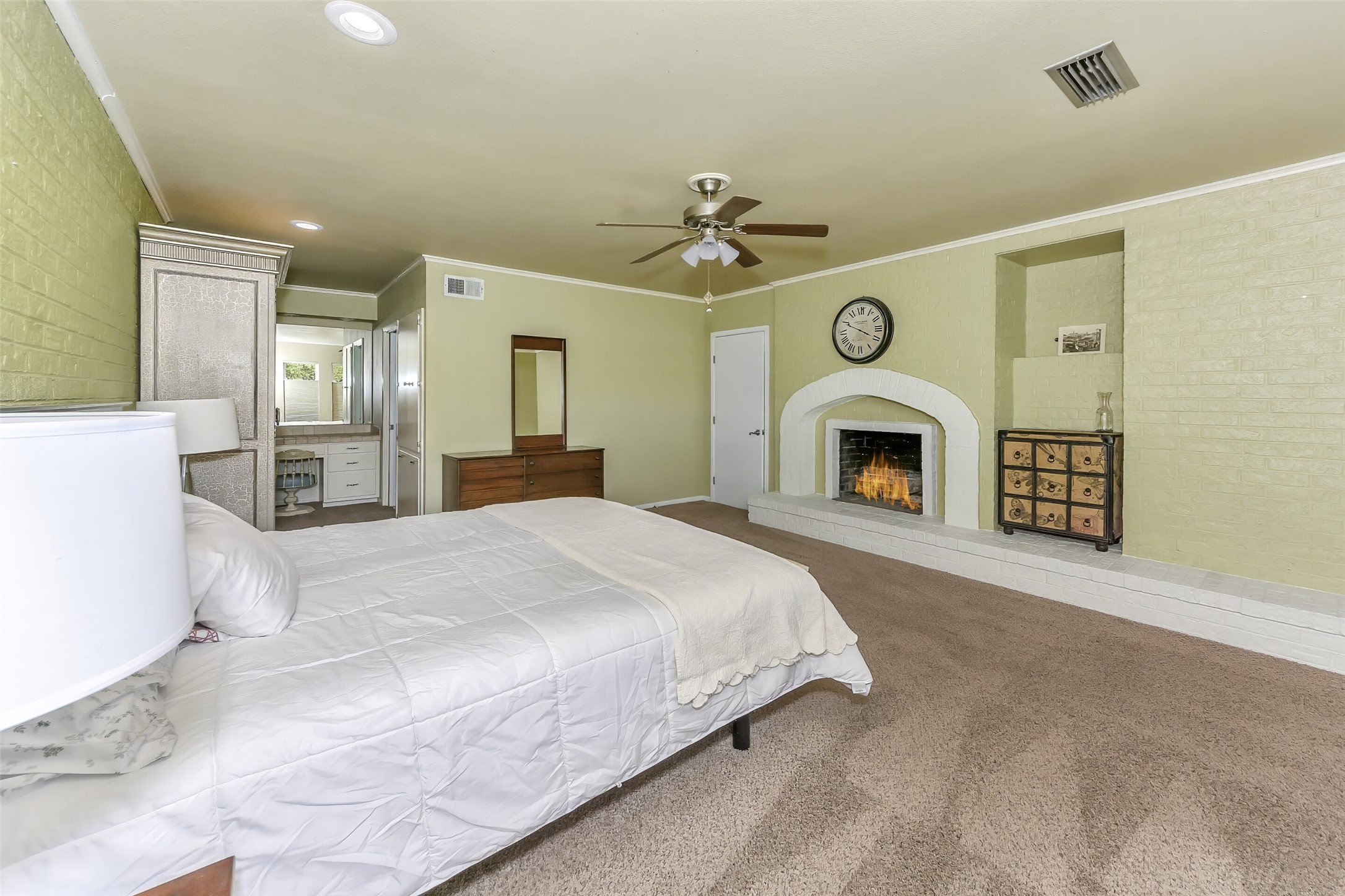 103 Robin Avenue Weatherford TX 76086