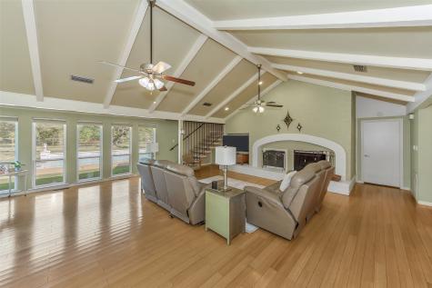 103 Robin Avenue Weatherford TX 76086