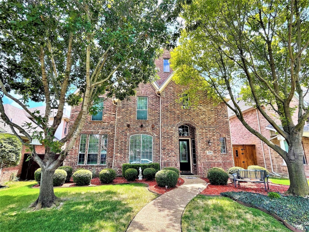 2239 Fawn Mist Drive Frisco TX 75036