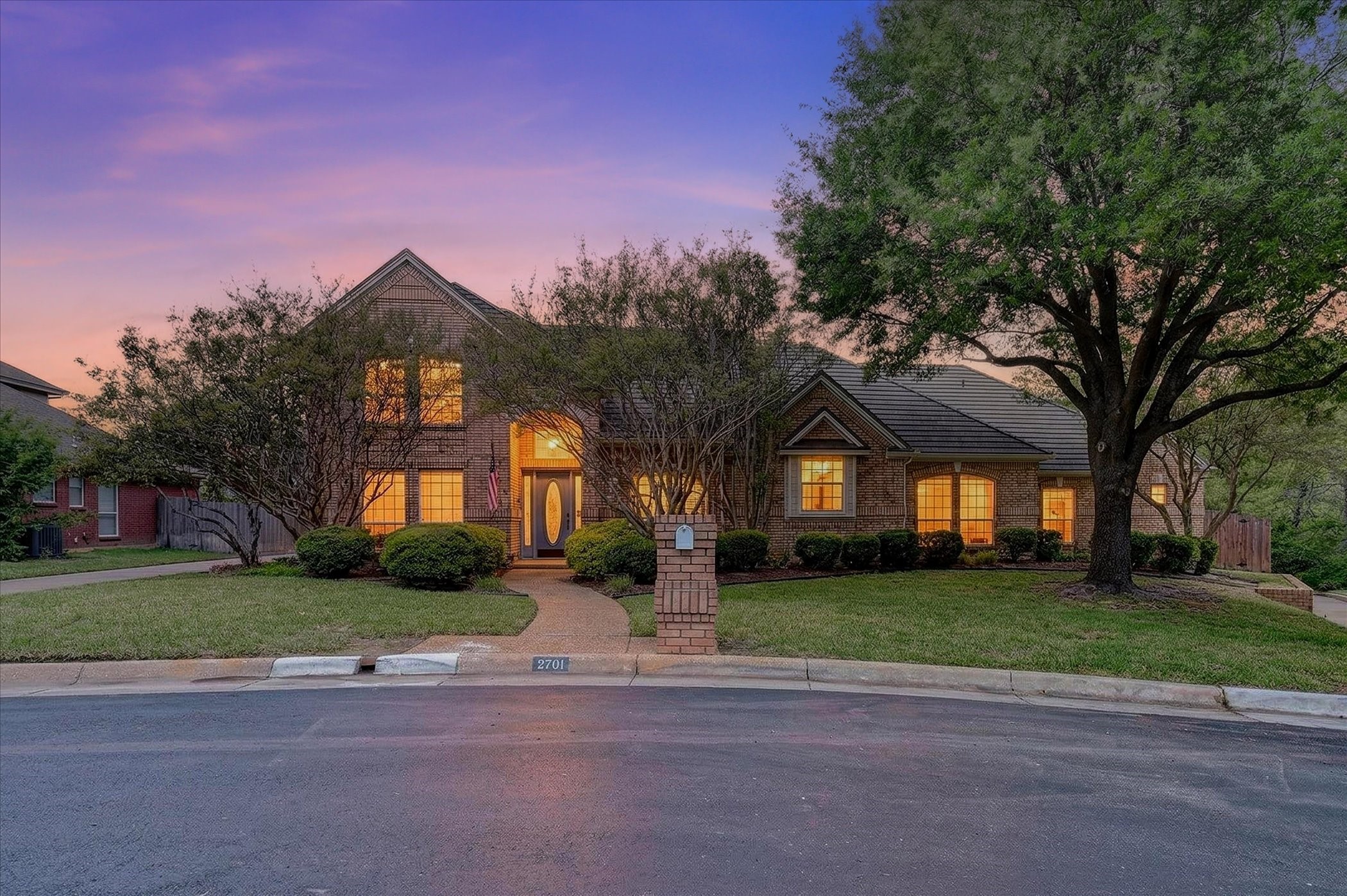 2701 Massachusetts Bay Drive Arlington TX 76001