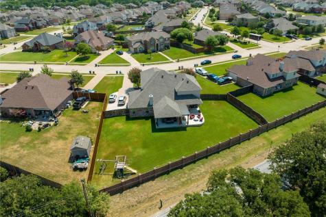 724 Lakewood Drive Kennedale TX 76060