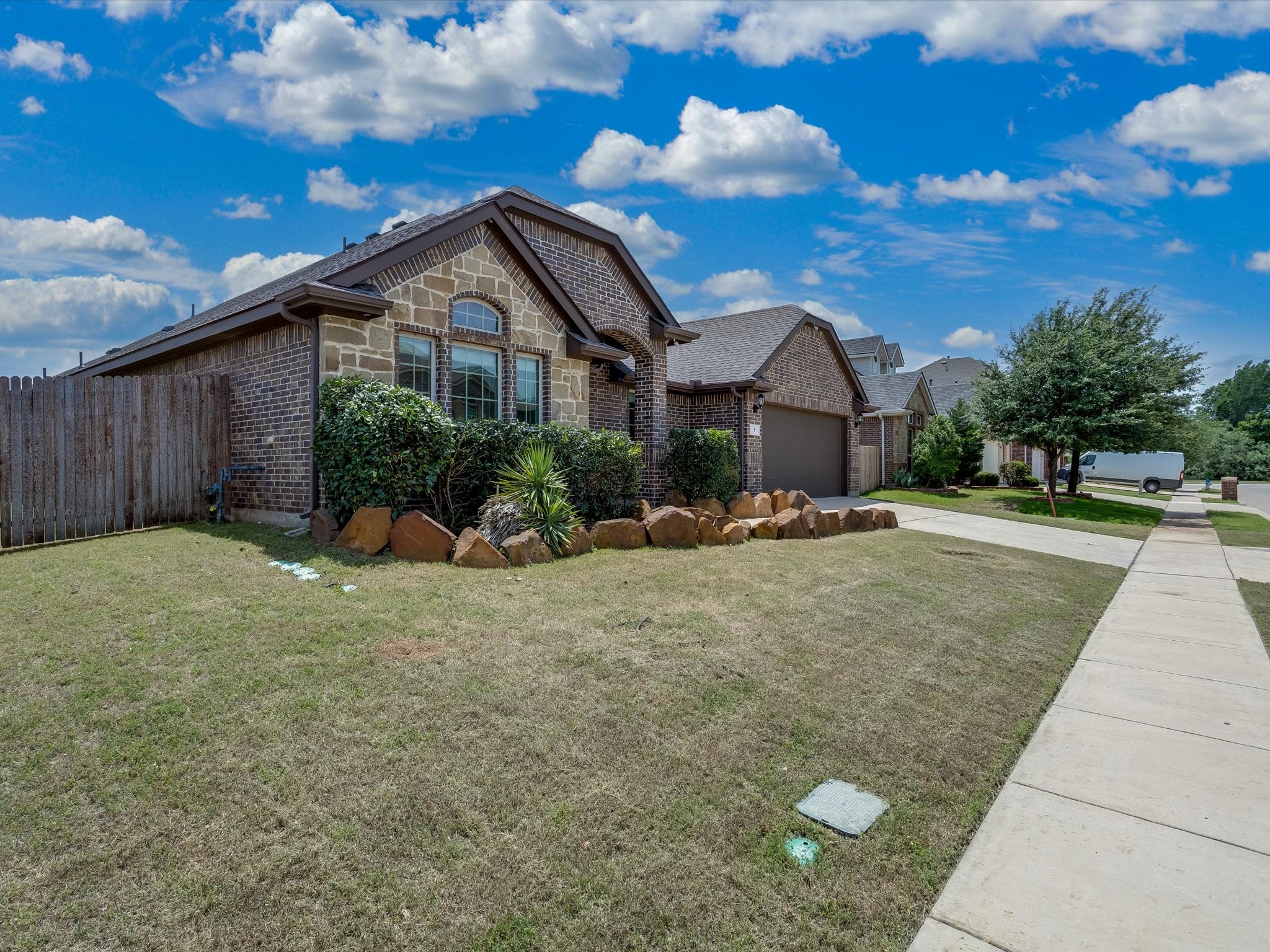5 Duskview Lane Edgecliff Village TX 76134