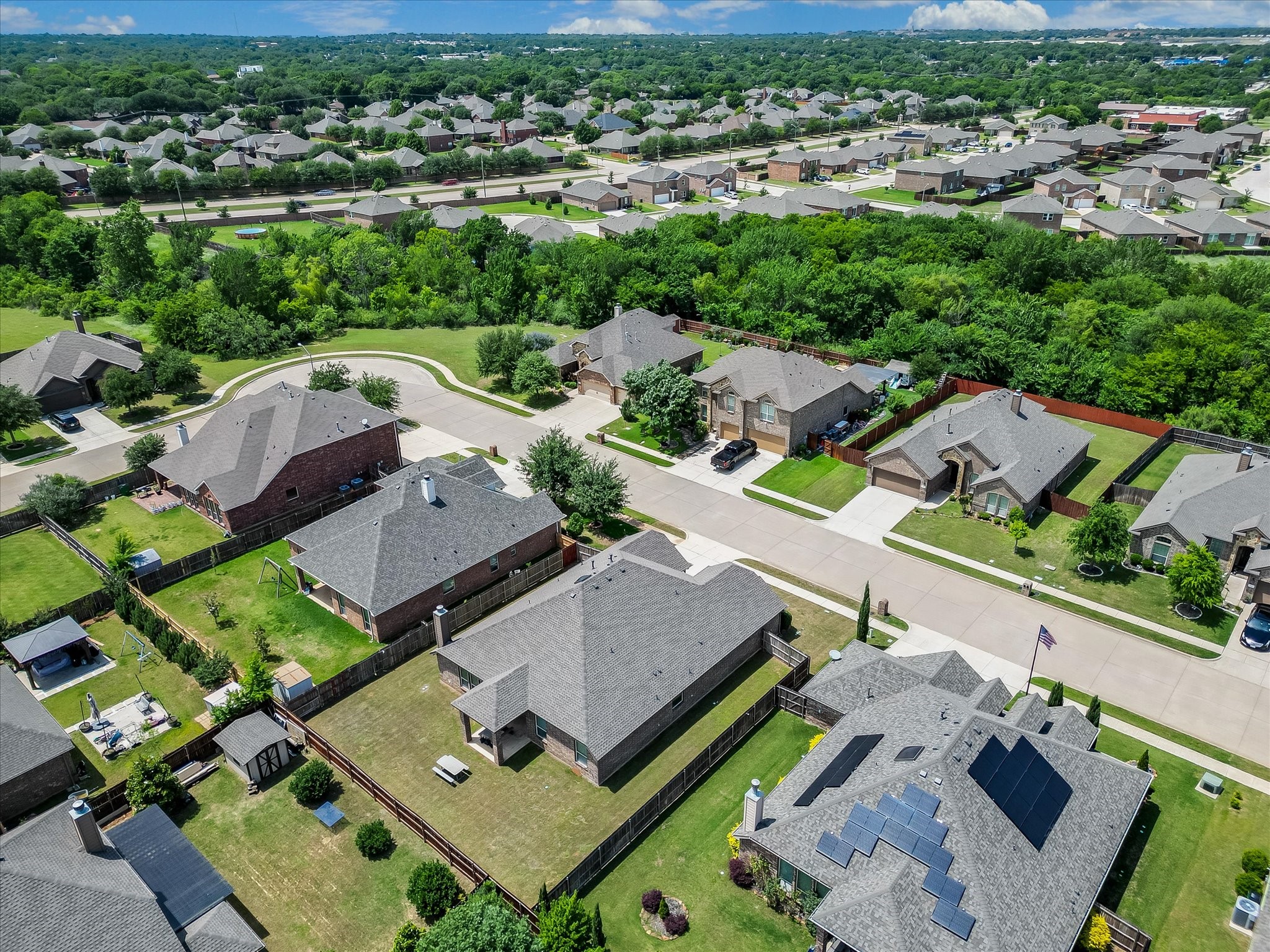 5 Duskview Lane Edgecliff Village TX 76134