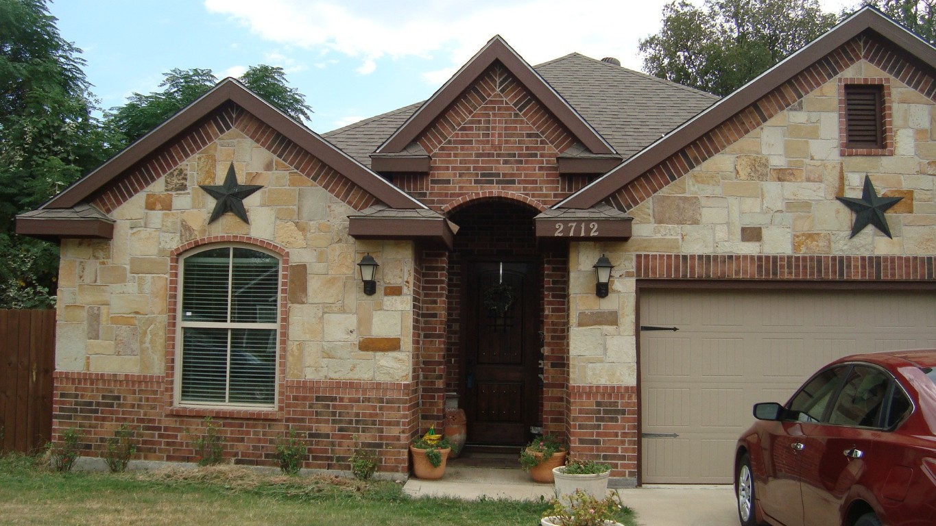 2712 Ennis Avenue Fort Worth TX 76111