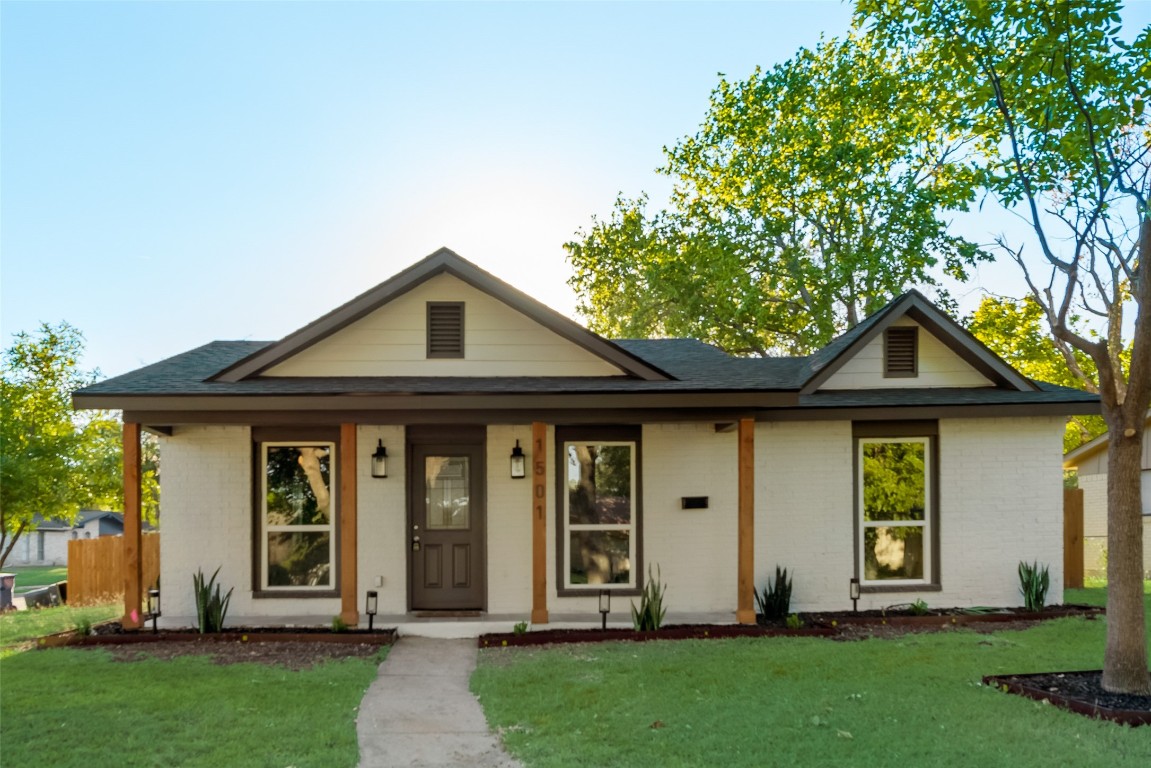 1501 Yukon Drive Garland TX 75040