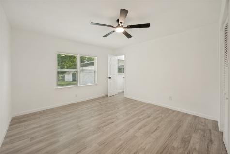 6825 Jewell Avenue Fort Worth TX 76112