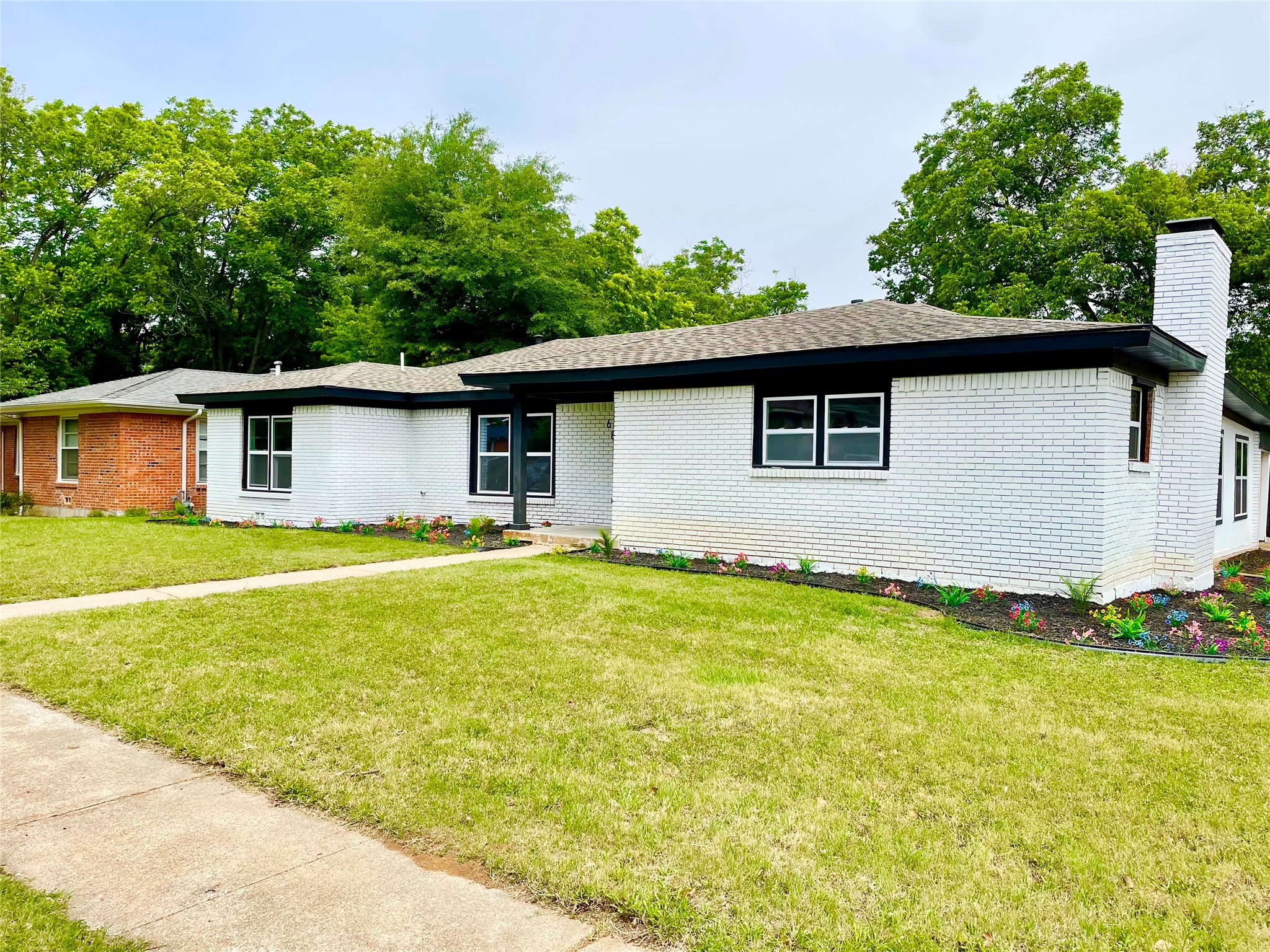 6825 Jewell Avenue Fort Worth TX 76112