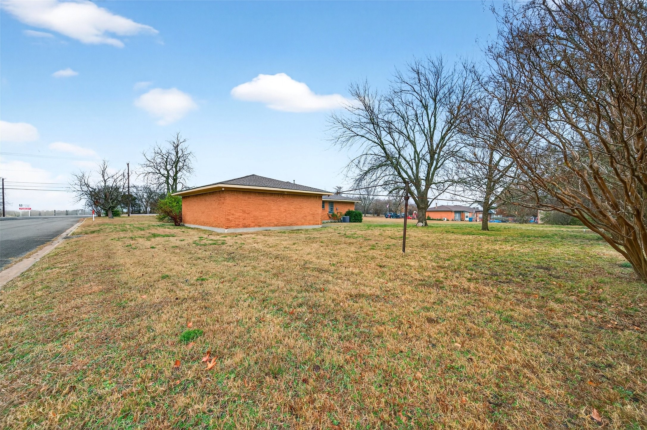3928 W Houston Street Sherman TX 75092