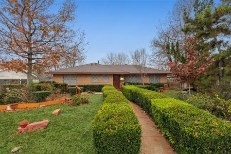729 Danish Drive Grand Prairie TX 75050