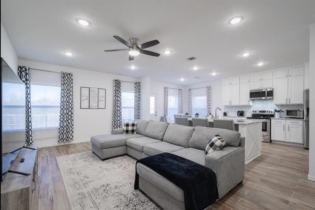 1101 Riverstone Trail Princeton TX 75407