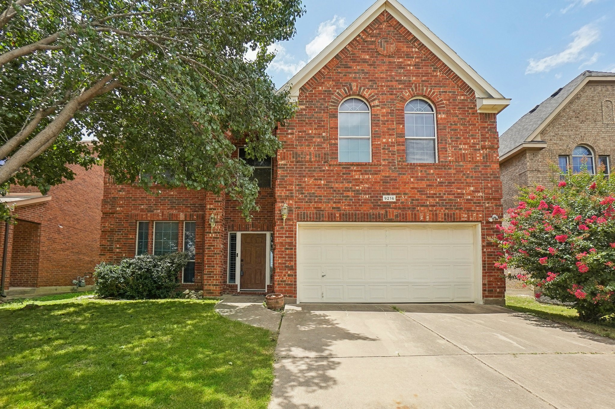 9216 Friendswood Drive Fort Worth TX 76123