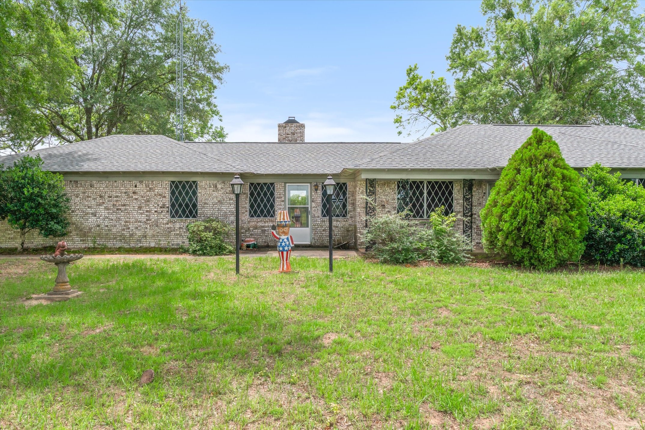 903 Vz County Road 1602 Grand Saline TX 75140