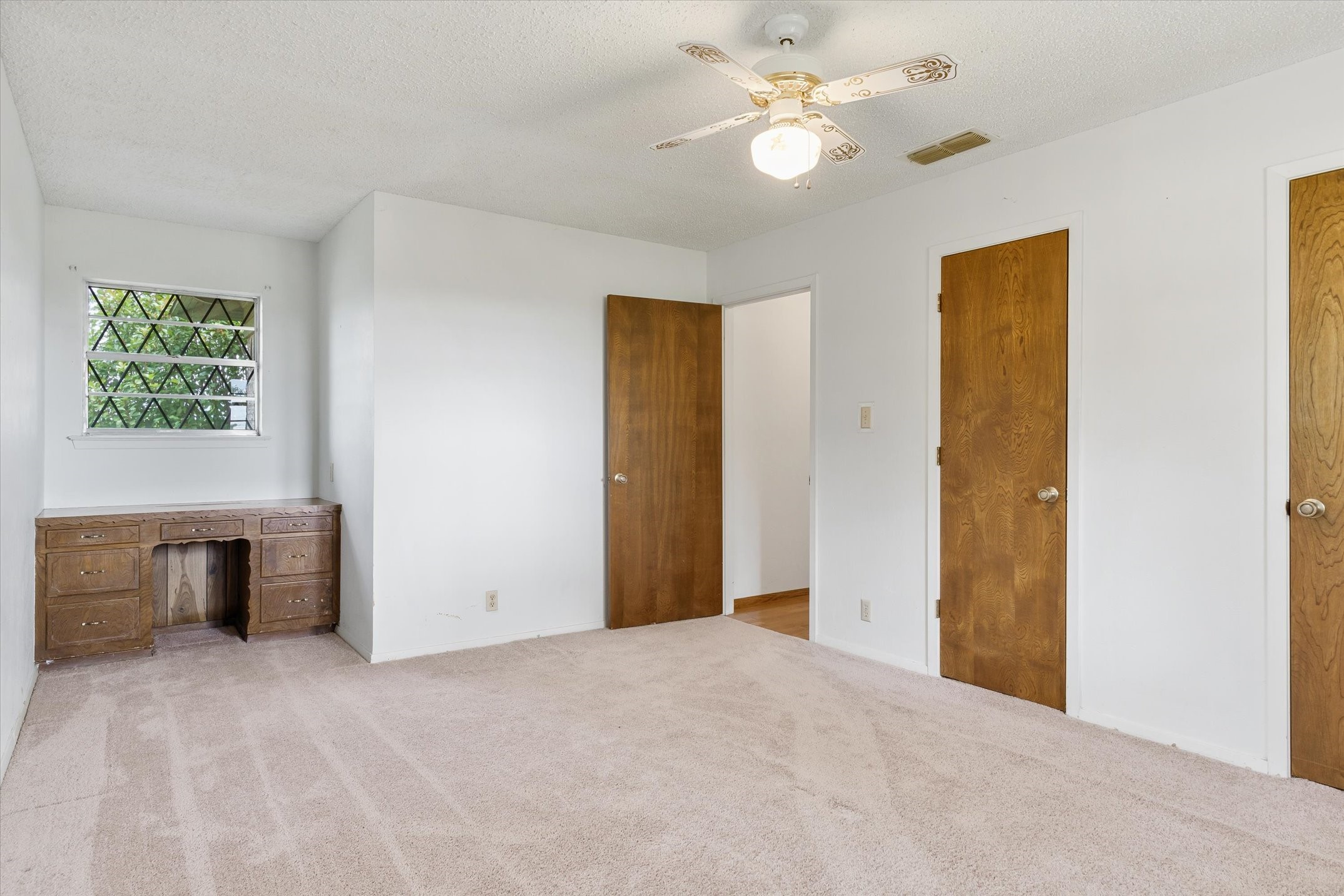 903 Vz County Road 1602 Grand Saline TX 75140