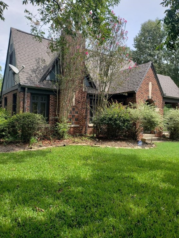 112 S Grace Street Crockett TX 75835