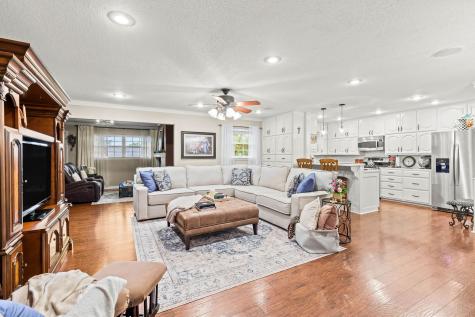934 N Maple Street Muenster TX 76252