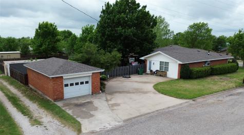 934 N Maple Street Muenster TX 76252