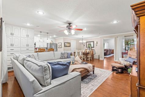 934 N Maple Street Muenster TX 76252