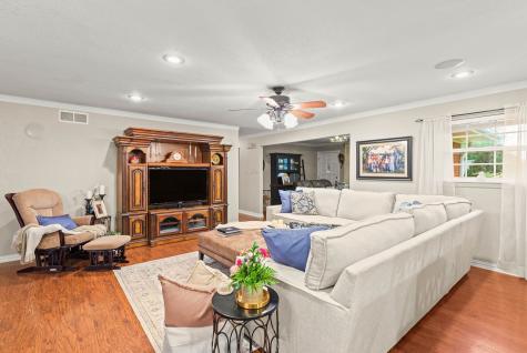 934 N Maple Street Muenster TX 76252