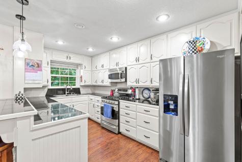 934 N Maple Street Muenster TX 76252