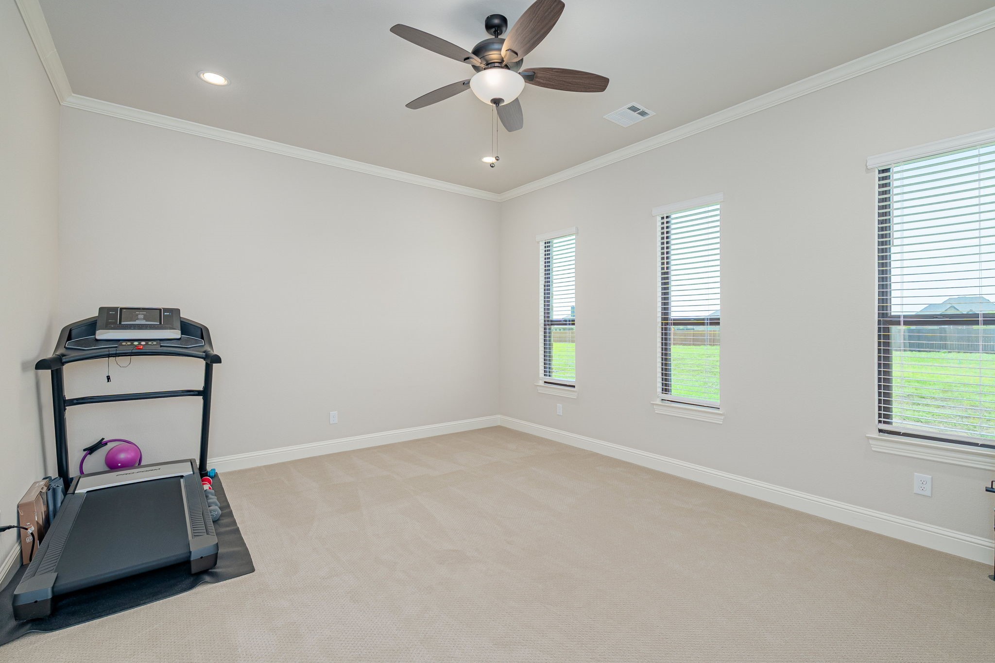 8220 Stonewall Drive Waxahachie TX 75167