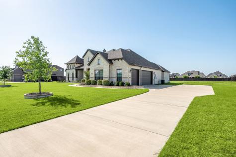 8220 Stonewall Drive Waxahachie TX 75167