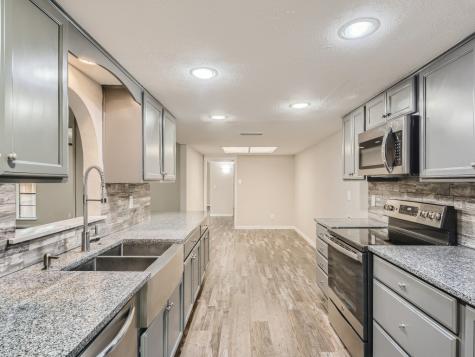 8505 Sikorski Lane Dallas TX 75228