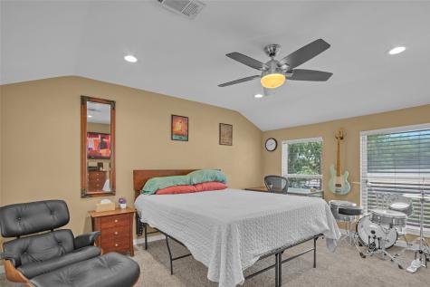 528 Pierce Street Denton TX 76201