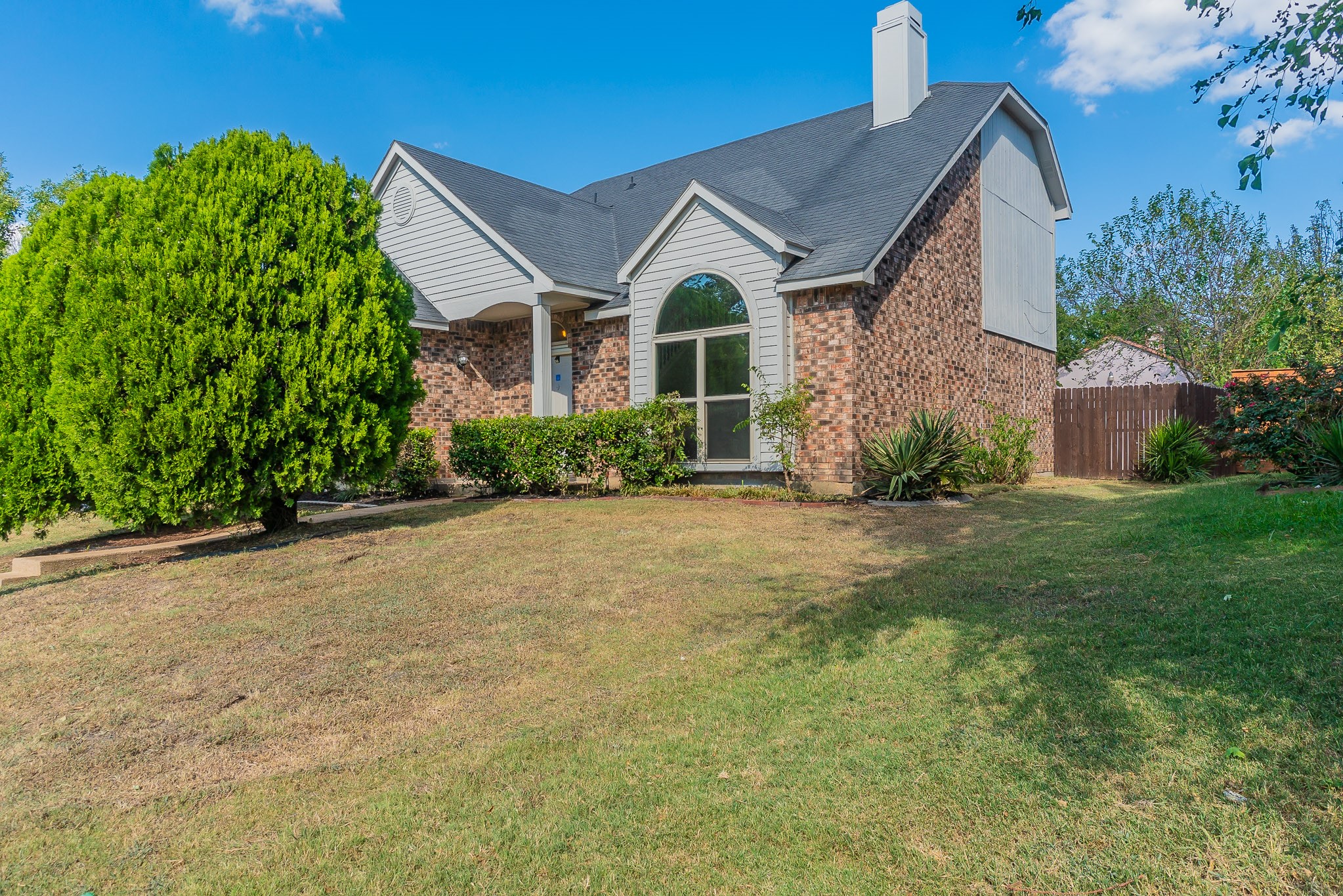 3908 Kingsford Avenue Dallas TX 75227
