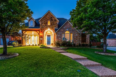 8004 Oakcrest Drive Mckinney TX 75072